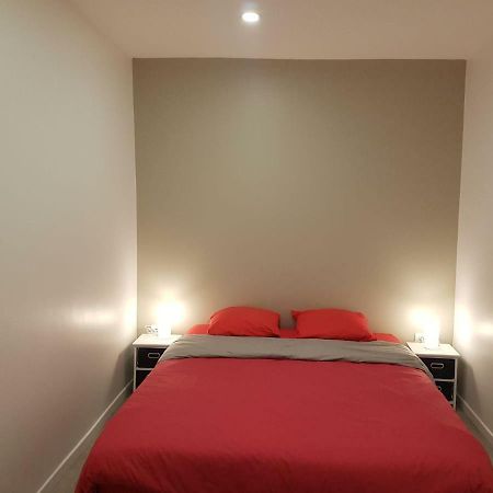 Appartamento 2 Pièces au coeur du quartier branché du port Nizza Esterno foto
