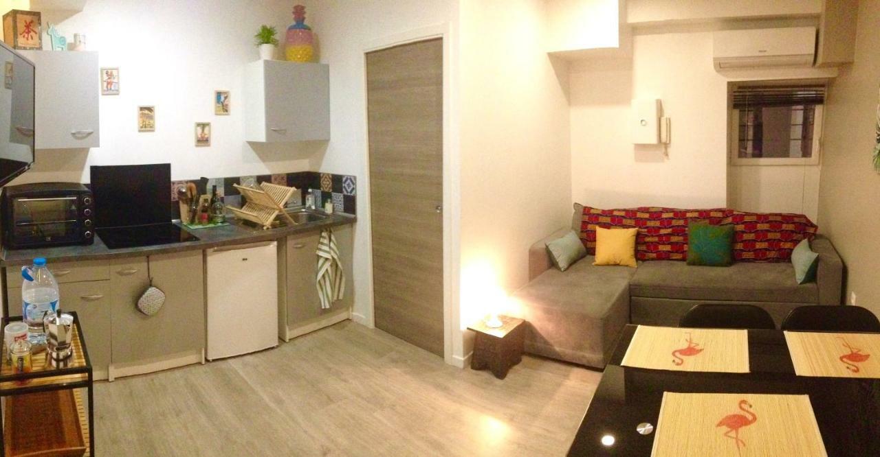 Appartamento 2 Pièces au coeur du quartier branché du port Nizza Esterno foto